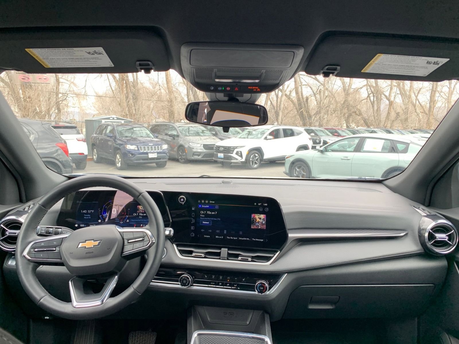 Used 2025 Chevrolet Equinox LT image 33