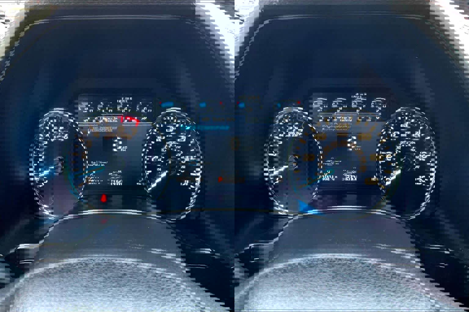 Used 2018 Ford F150 Platinum w/ Equipment Group 701A Luxury image 26