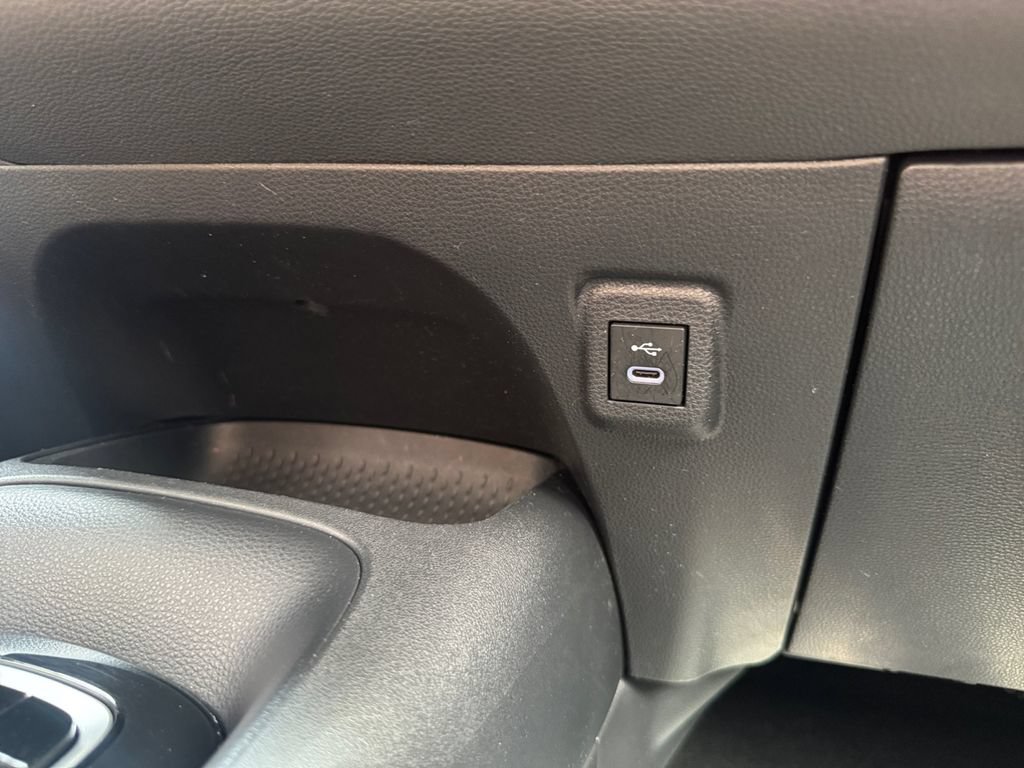 Used 2023 Toyota Corolla LE FWD image 29