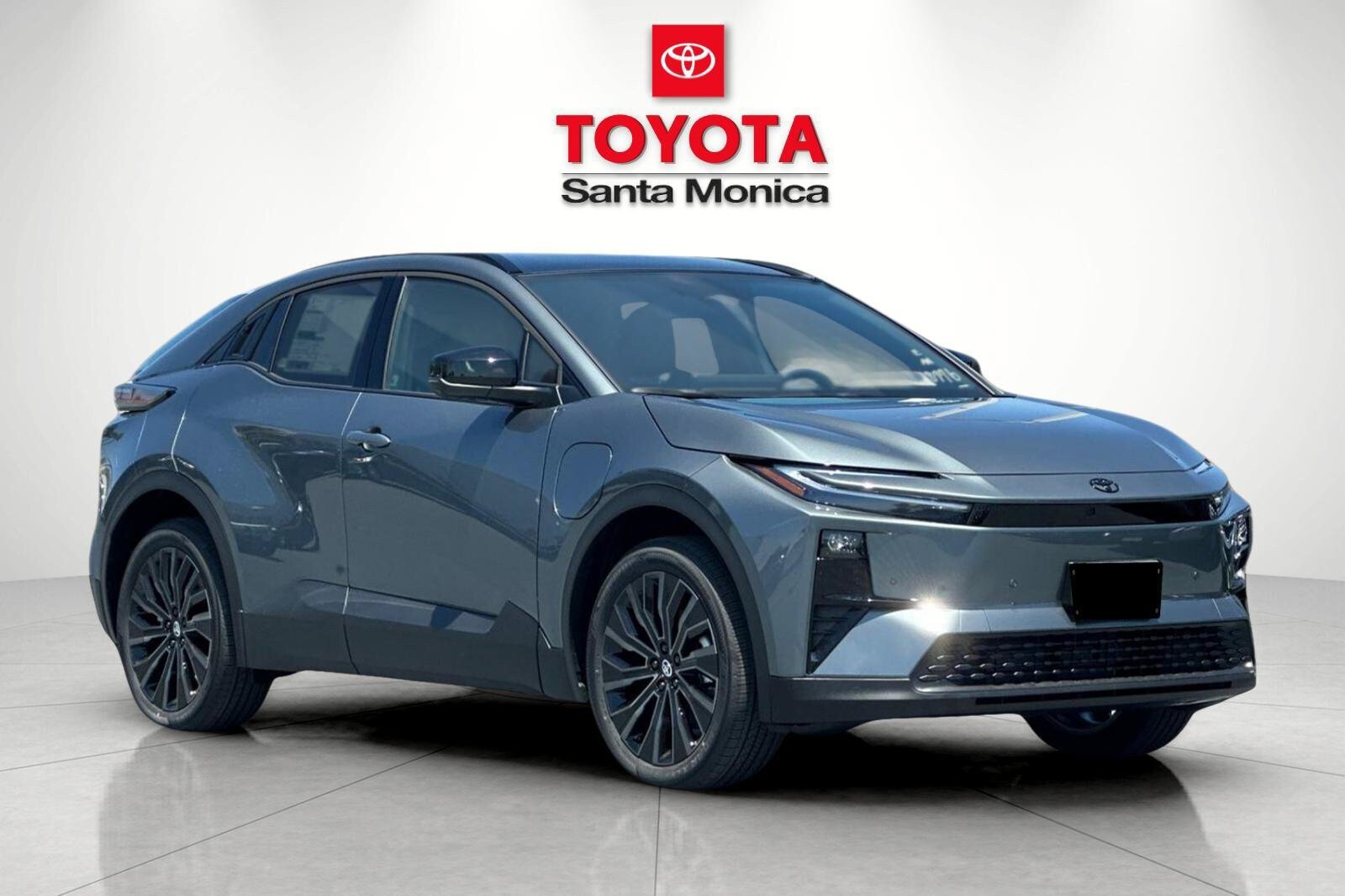 New 2026 Toyota C-HR w/ Cold Weather Package