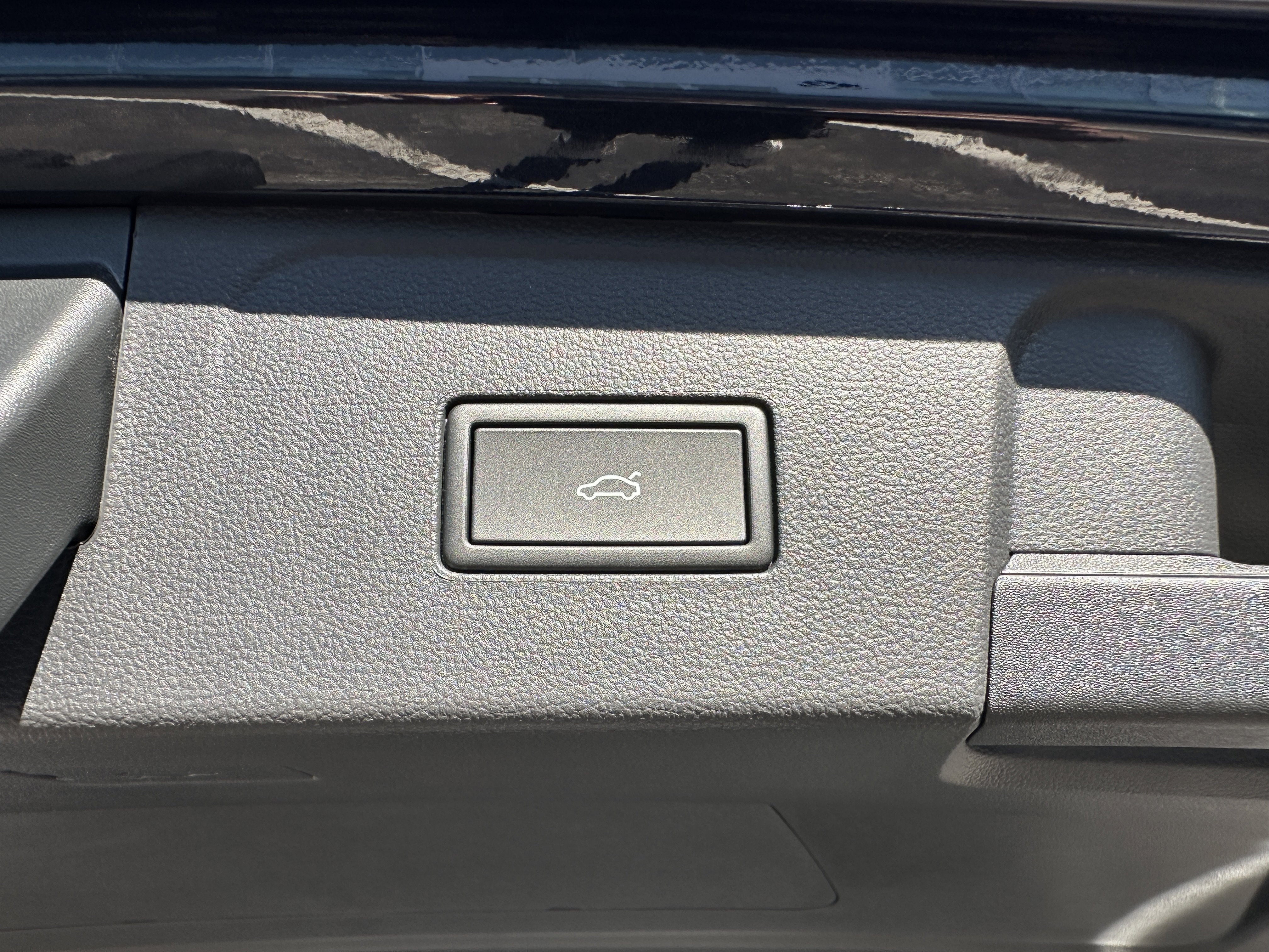 New 2026 Volkswagen Atlas SE image 29