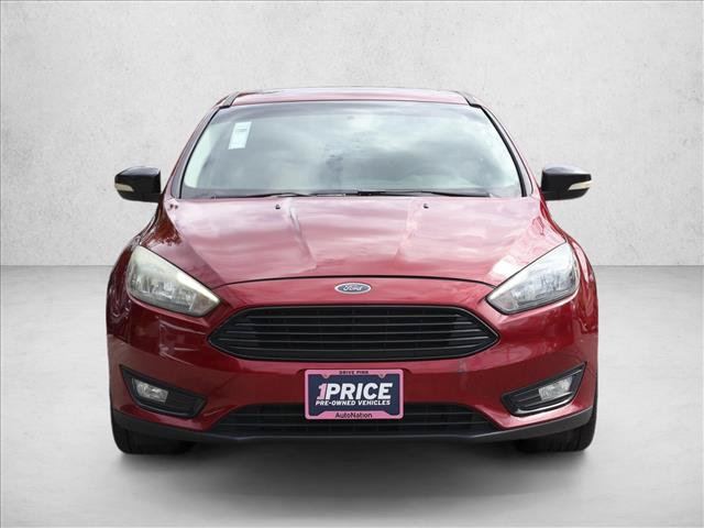 Used 2017 Ford Focus SEL w/ Winter Package FWD image 2