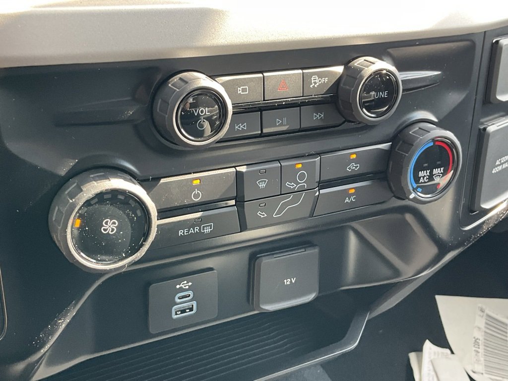 New 2026 Ford F250 XLT image 4