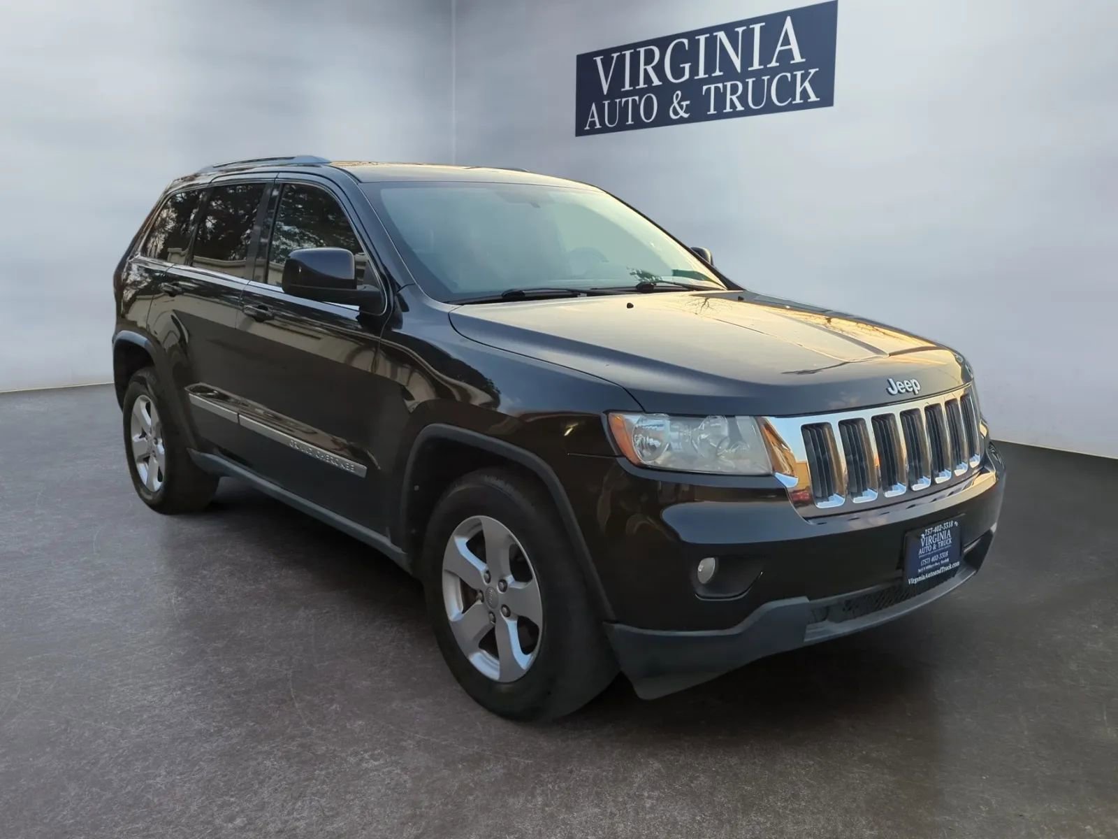 Used 2012 Jeep Grand Cherokee Laredo image 5