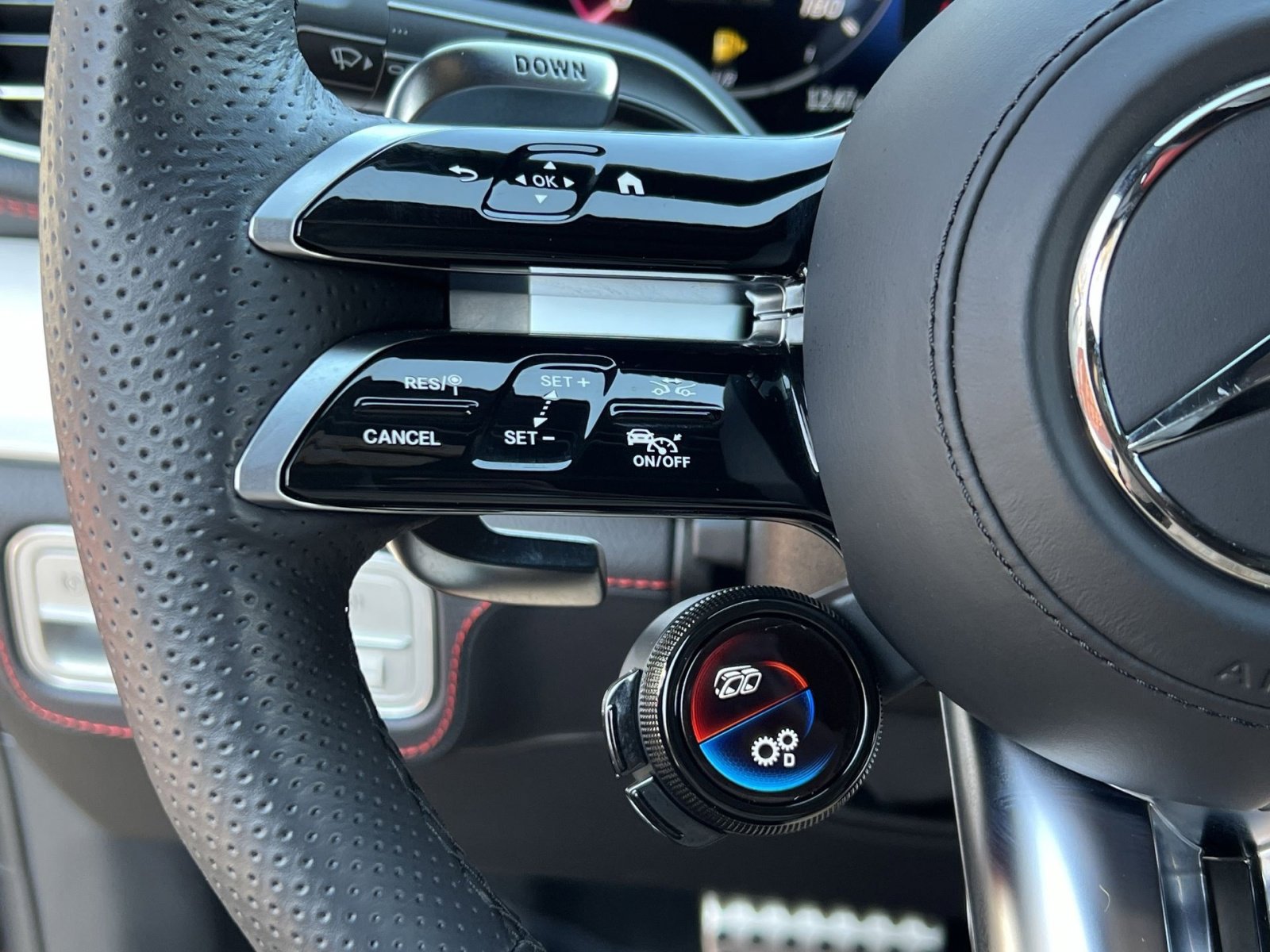 Certified 2024 Mercedes-Benz GLE 53 AMG 4MATIC Coupe image 32