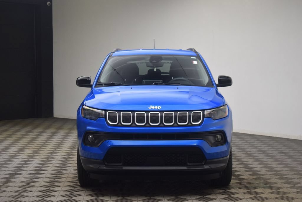 Used 2022 Jeep Compass Latitude AWD/4WD image 21