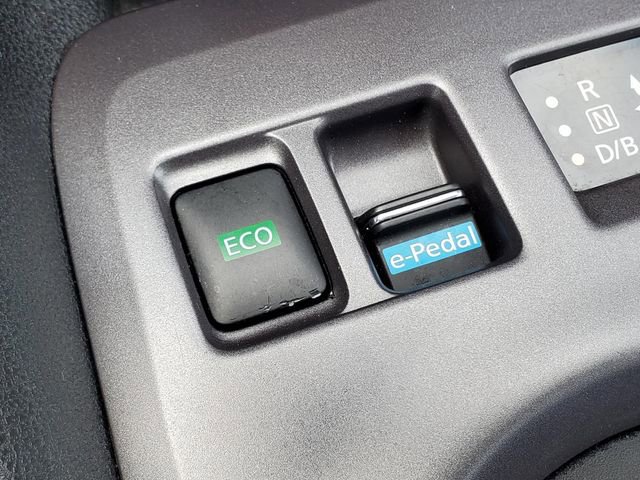 Certified 2024 Nissan Leaf S FWD image 31