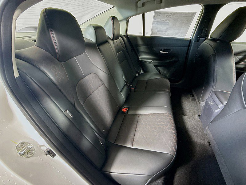 New 2026 Nissan Sentra SR w/ SR Premium Package FWD image 27