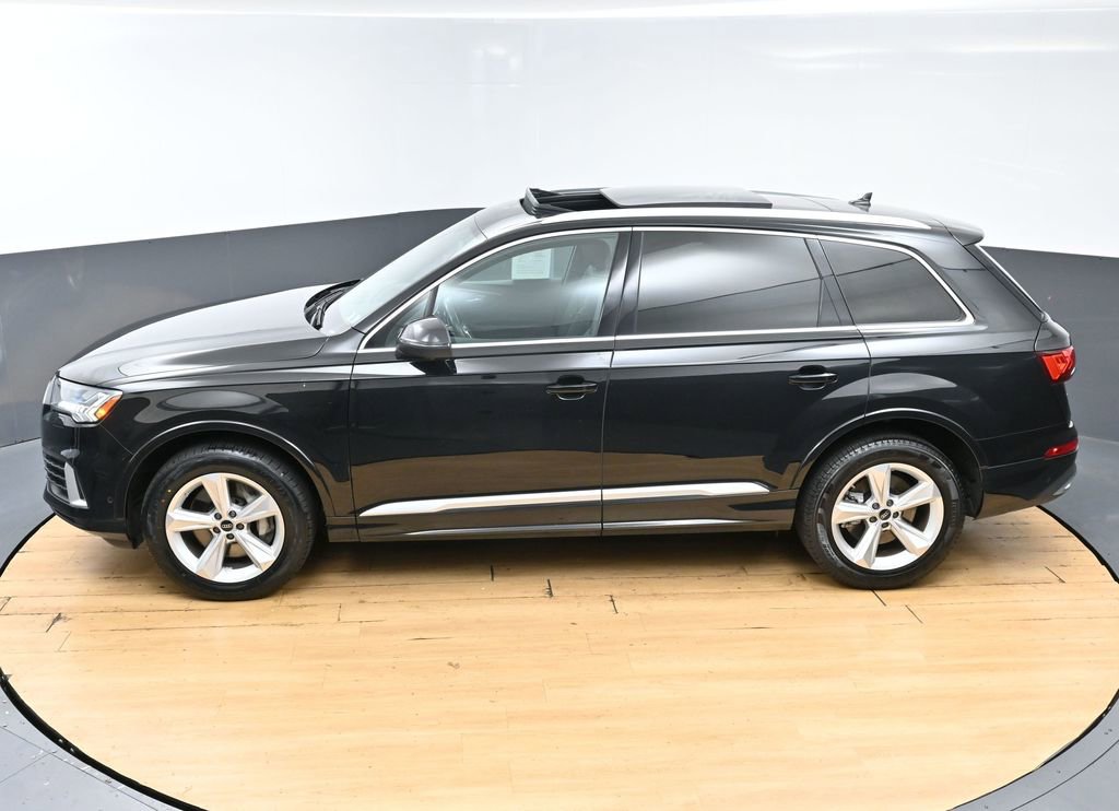 Used 2023 Audi Q7 2.0T Premium Plus w/ Premium Plus Package AWD/4WD image 49