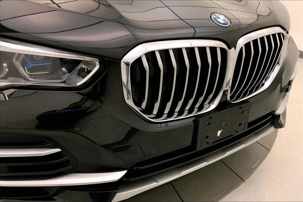 Certified 2023 BMW X5 xDrive45e w/ Executive Package image 29