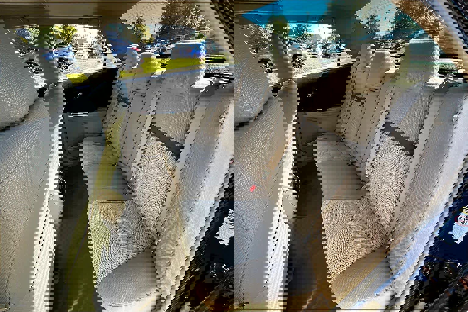 Used 2013 Toyota Camry L image 18