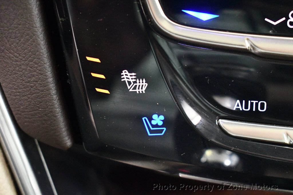 Used 2013 Cadillac XTS Premium FWD image 39
