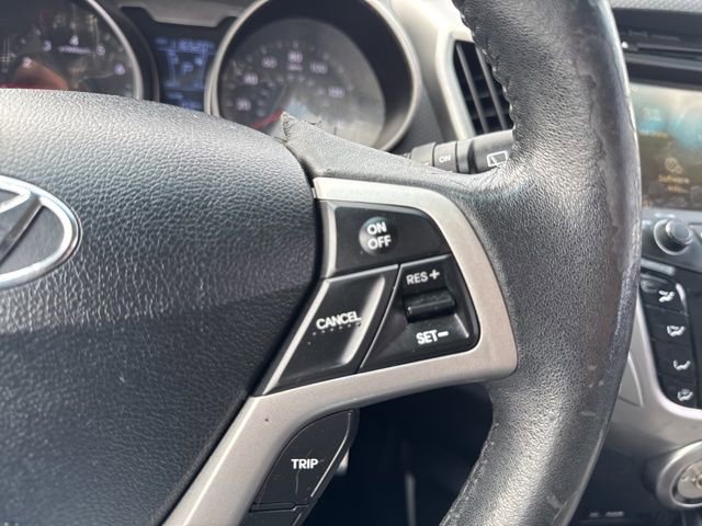 Used 2013 Hyundai Veloster w/ Style Pkg FWD image 21