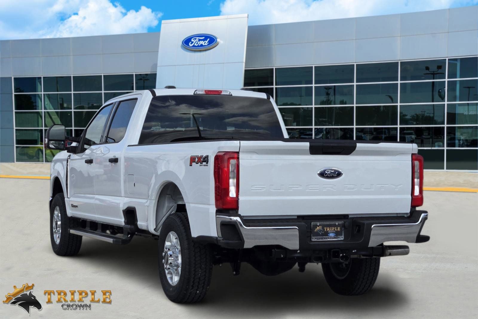 New 2026 Ford F350 XLT image 4