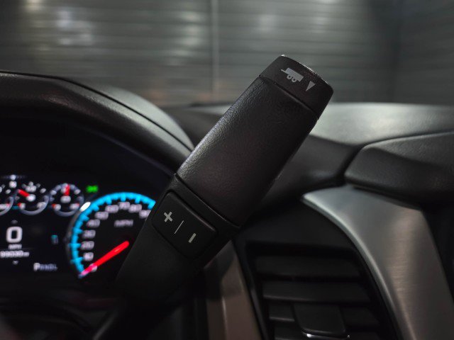 Used 2017 GMC Yukon XL SLT w/ Open Road Package image 25