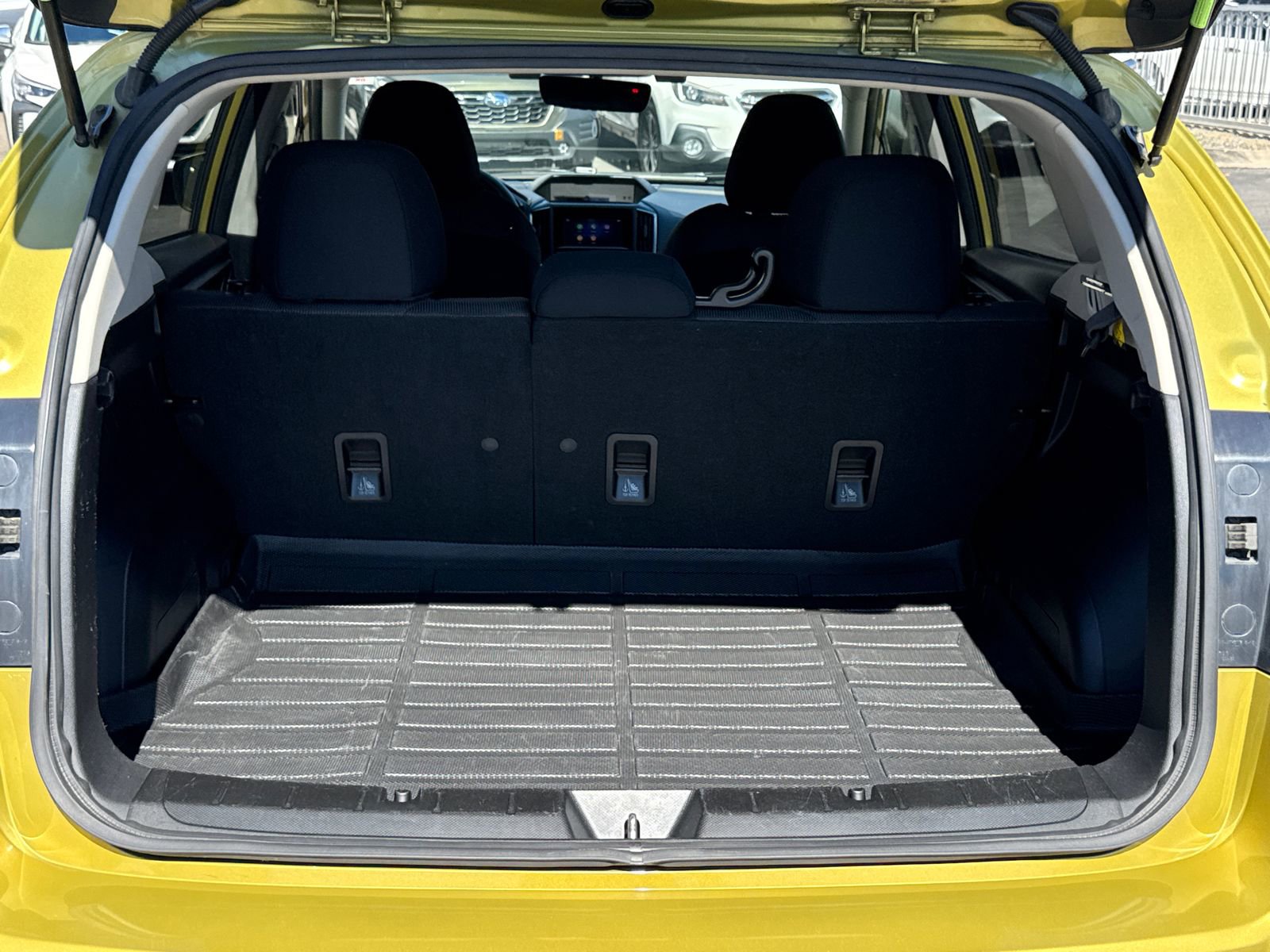 Certified 2021 Subaru Crosstrek 2.0i image 9