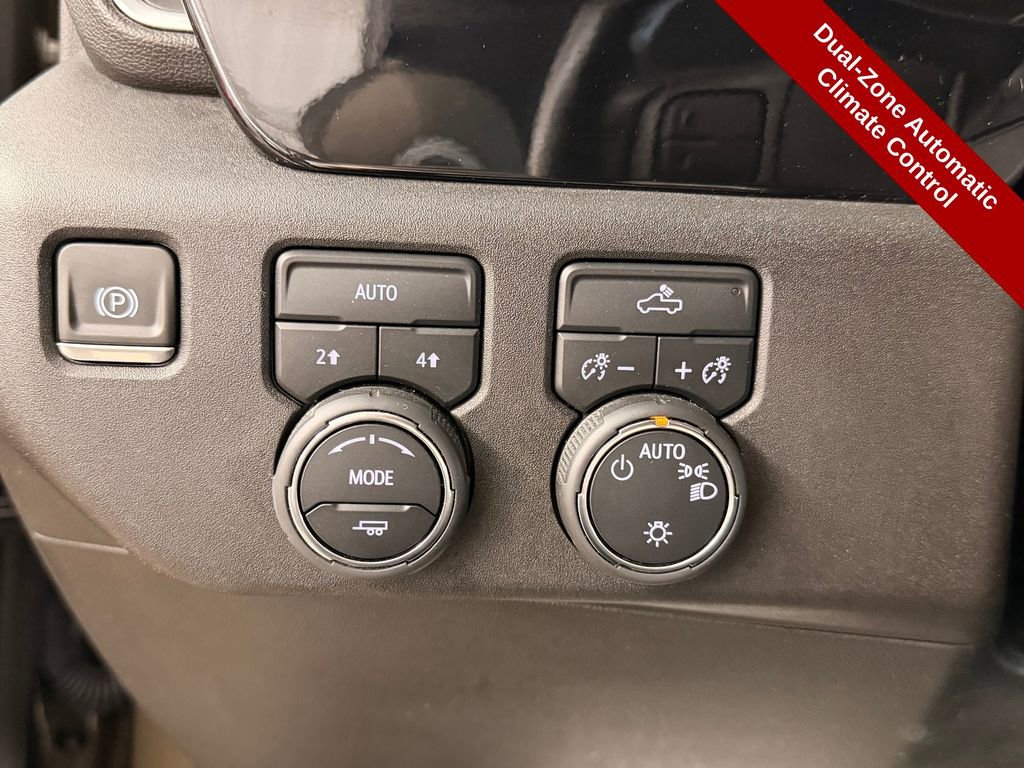 Used 2024 Chevrolet Silverado 1500 LT image 30