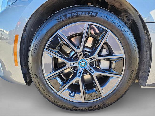 Used 2023 BMW i4 eDrive40 w/ Premium Package image 20