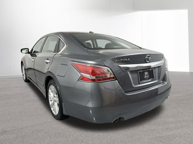 Used 2015 Nissan Altima 2.5 SL w/ Technology Package FWD image 32
