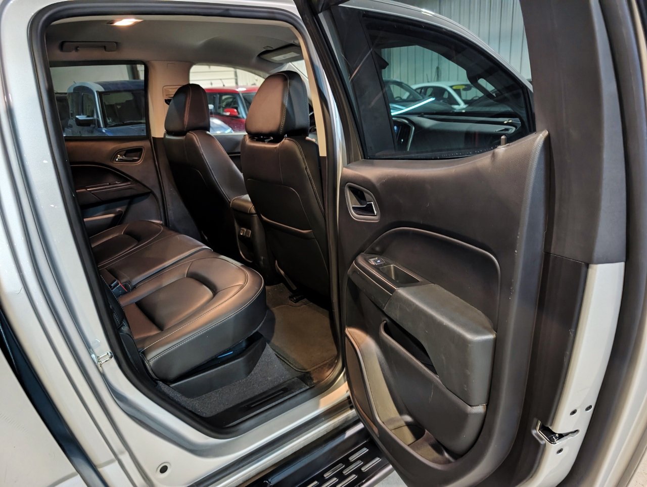 Used 2019 Chevrolet Colorado LT w/ Colorado RST Special Edition RWD image 23