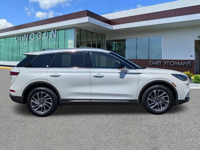 Used 2020 Lincoln Corsair FWD image 3