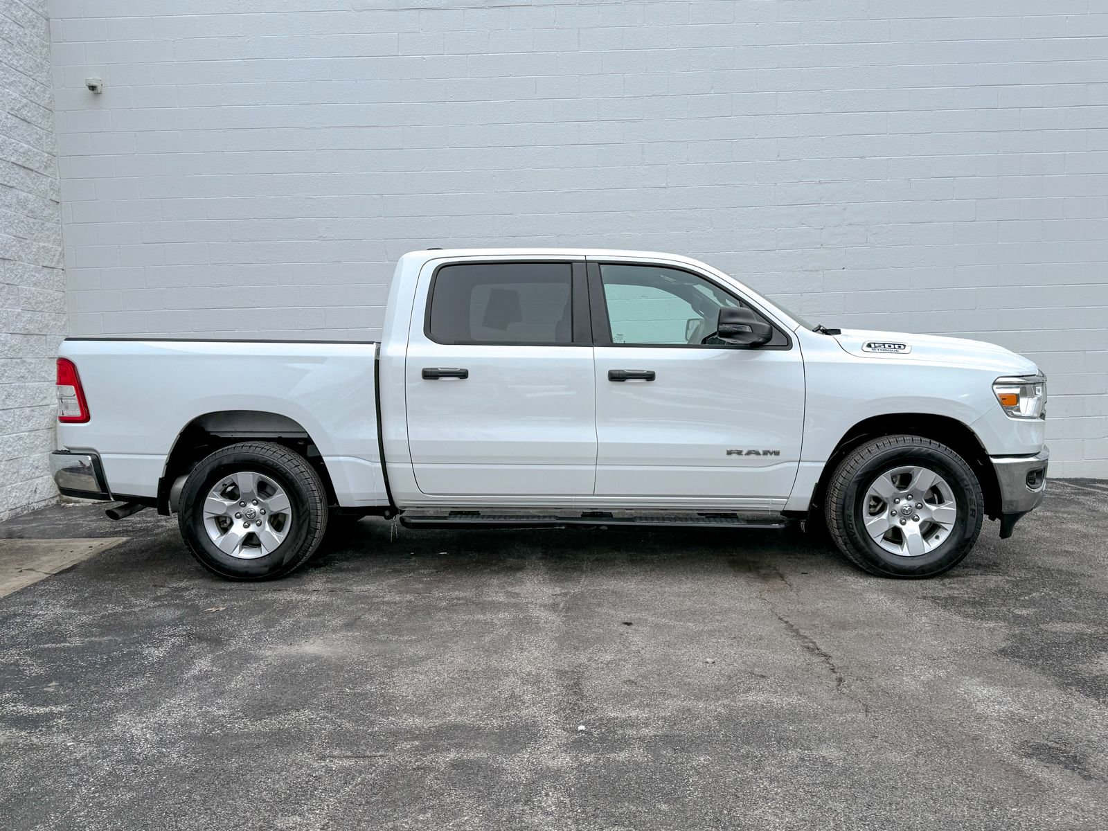 Used 2024 RAM 1500 Big Horn image 4