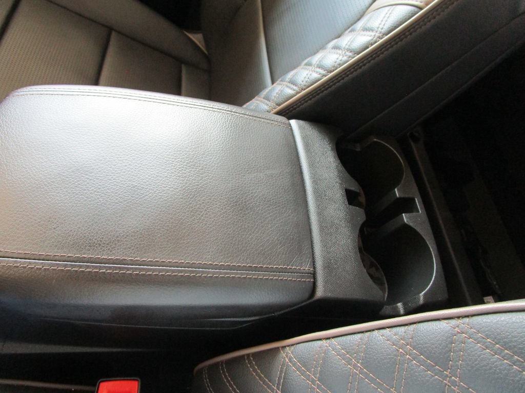 Used 2024 GMC Canyon Denali AWD/4WD image 44