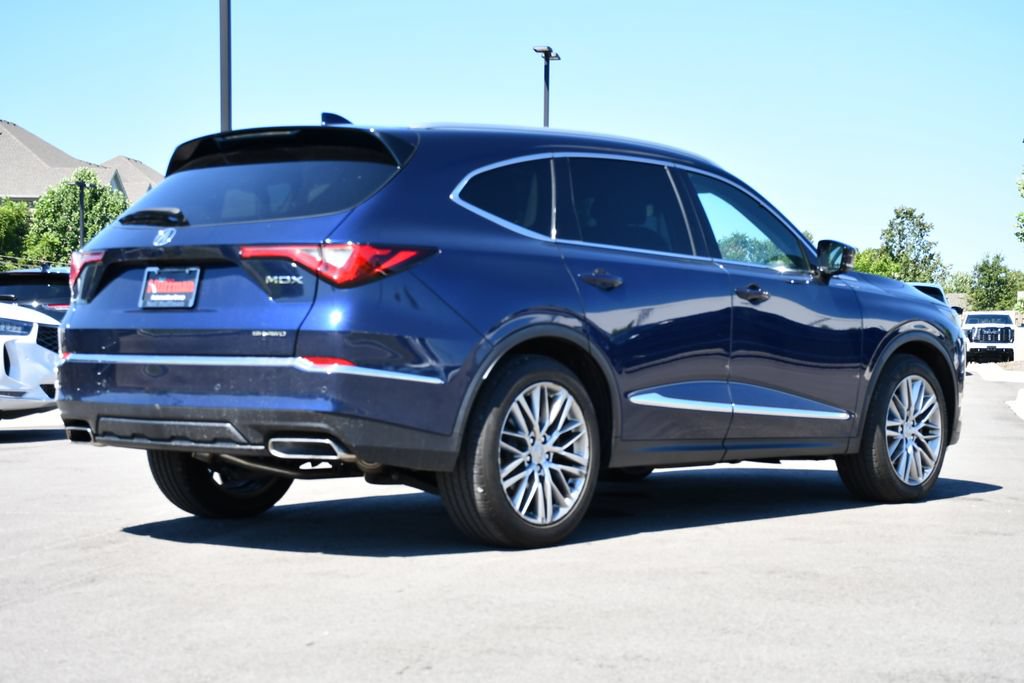 Used 2023 Acura MDX SH-AWD w/ Advance Package image 6