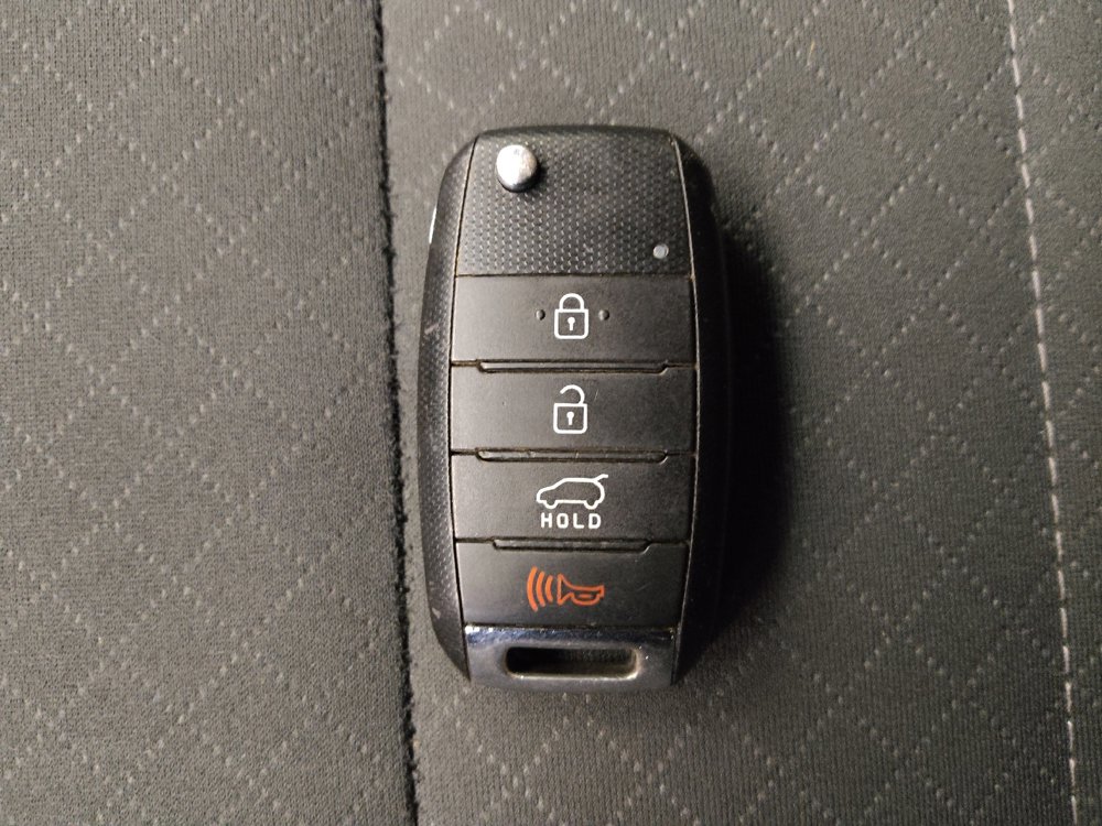 Used 2020 Kia Sorento L image 32