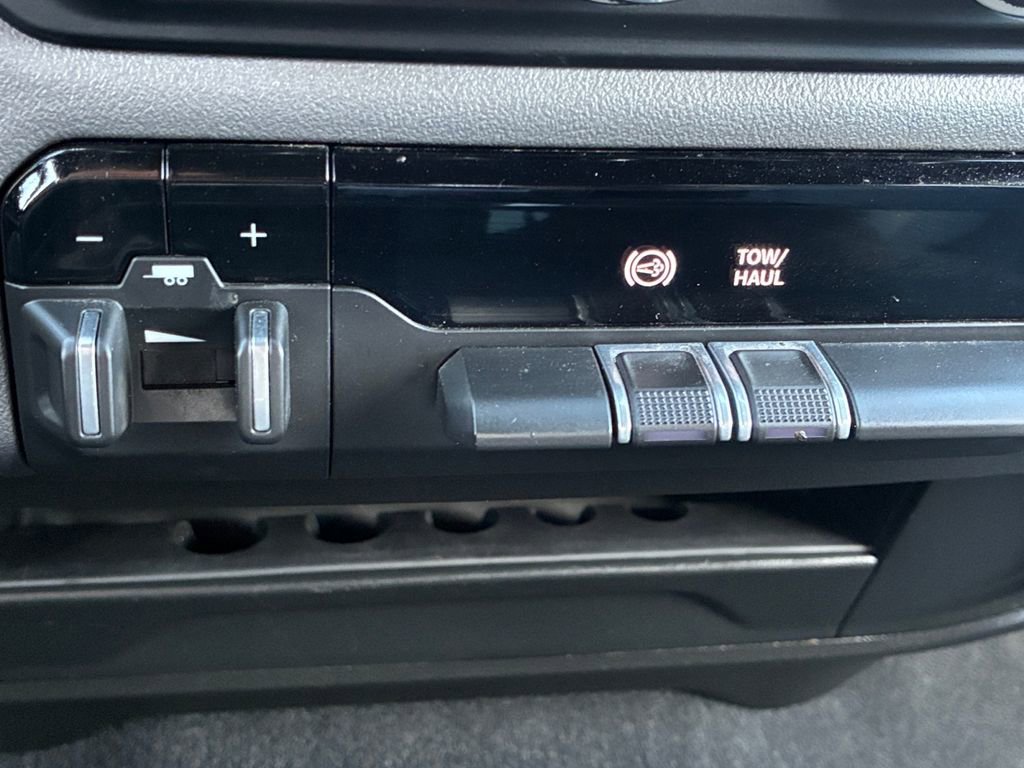 Used 2024 RAM 3500 Big Horn image 10