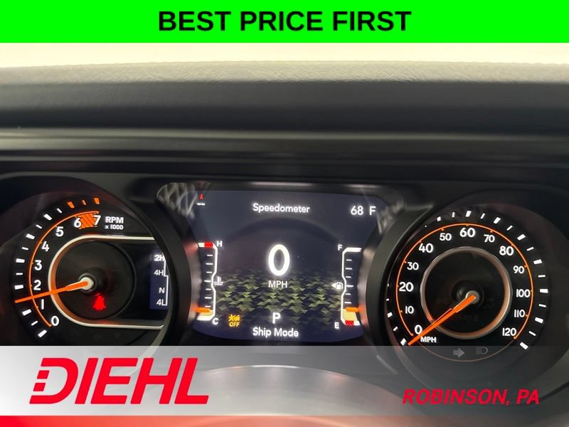 New 2026 Jeep Wrangler Unlimited Sahara AWD/4WD image 26
