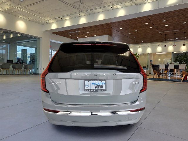 New 2026 Volvo XC90 B6 Plus w/ Protection Package Premier AWD/4WD image 6