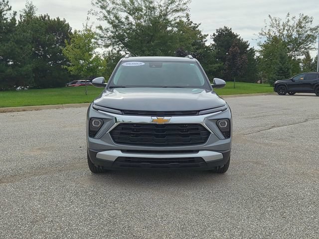 Used 2024 Chevrolet TrailBlazer LT w/ Convenience Package FWD video 2
