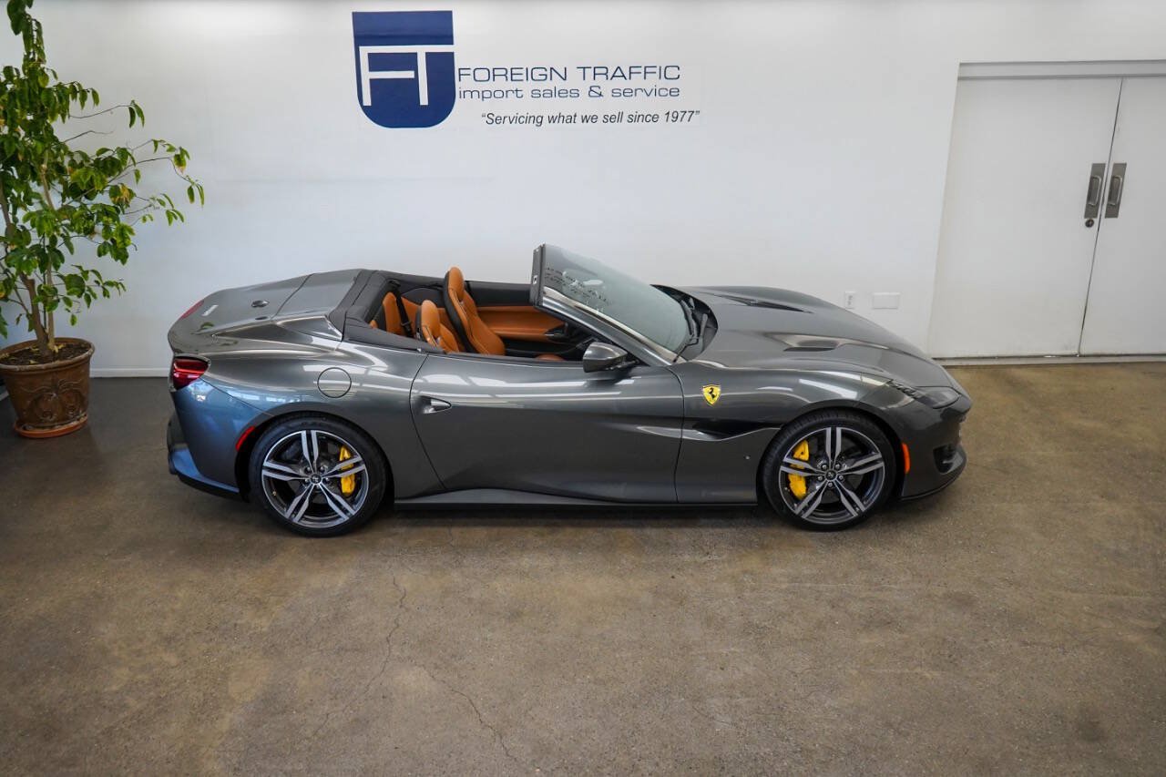 Used 2019 Ferrari Portofino RWD image 35