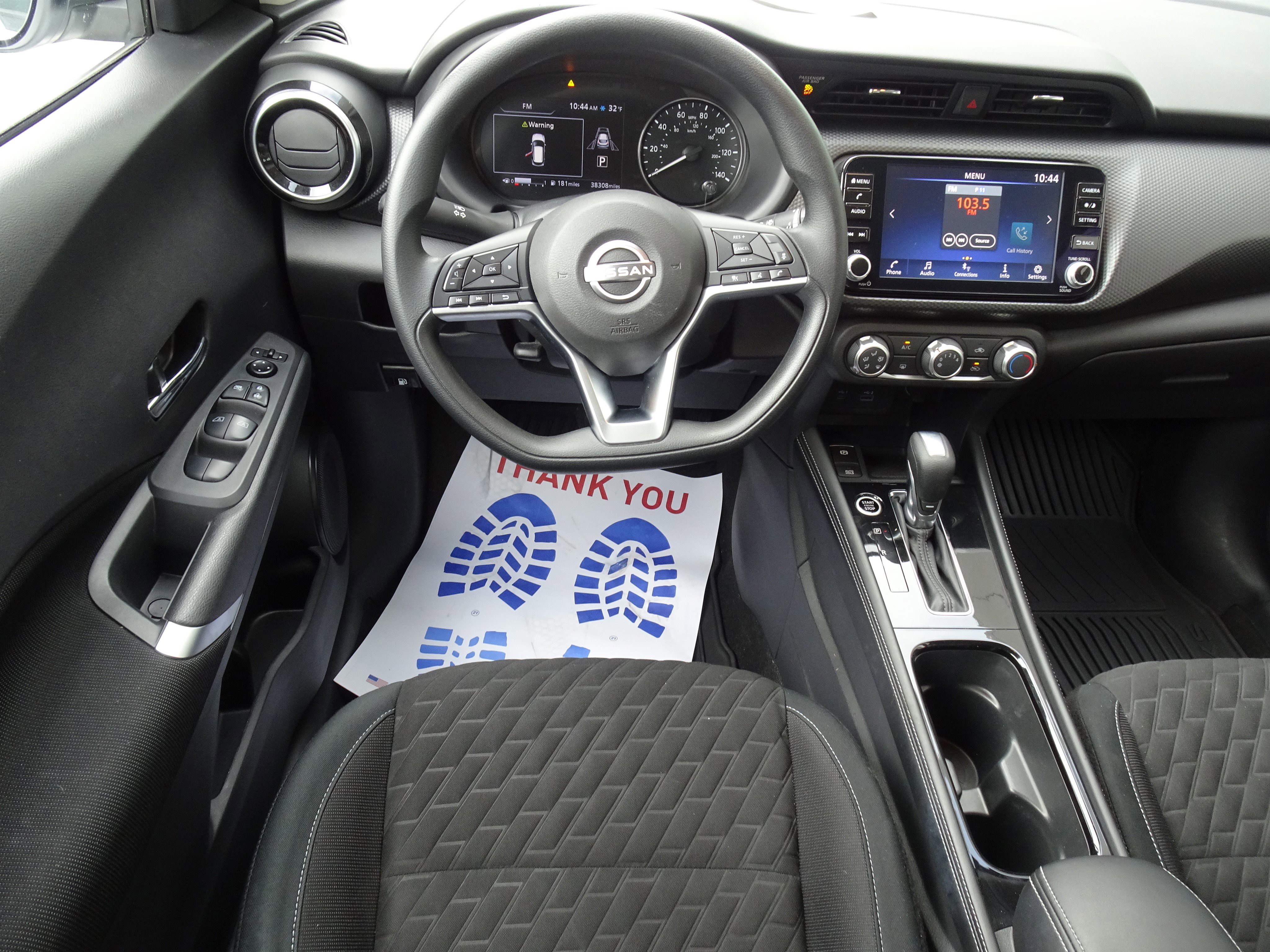 Used 2023 Nissan Kicks SV image 13