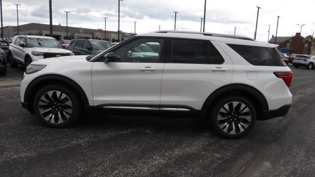 New 2026 Ford Explorer Platinum image 13