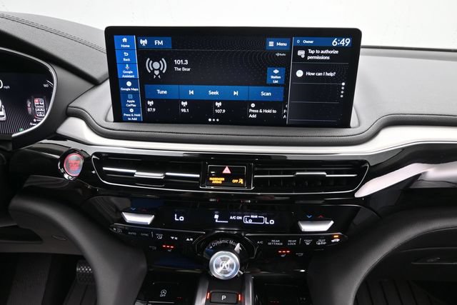 Used 2025 Acura MDX SH-AWD image 19