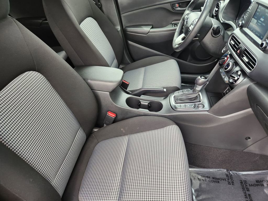 Used 2021 Hyundai Kona SEL Plus AWD/4WD image 5