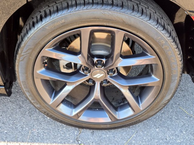 Used 2022 Dodge Charger SXT w/ Blacktop Package RWD image 12