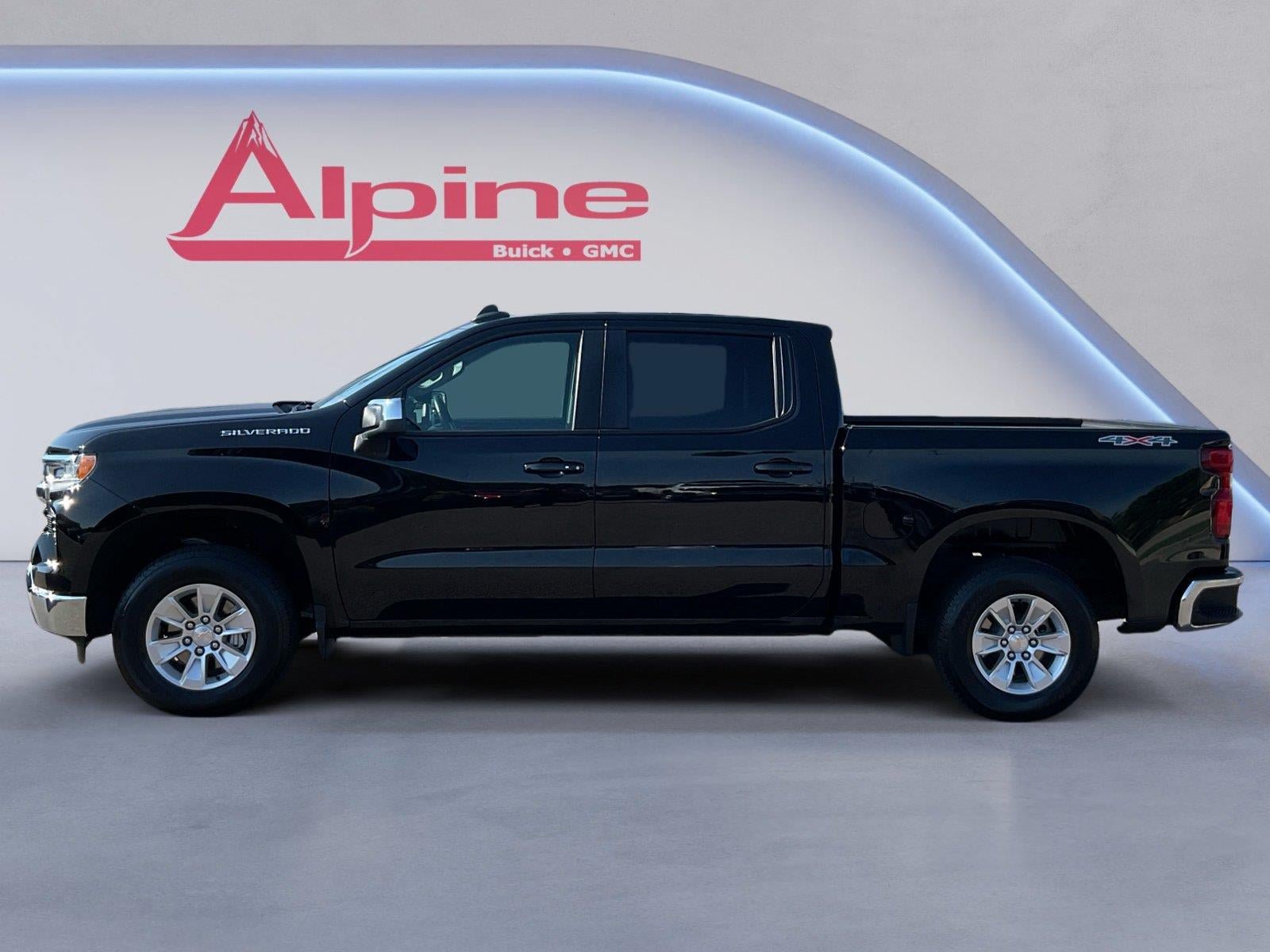 Used 2026 Chevrolet Silverado 1500 LT AWD/4WD image 2