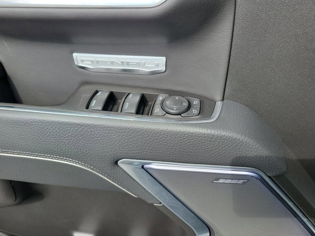 Used 2025 GMC Sierra 1500 Denali w/ Denali Reserve Package AWD/4WD image 29