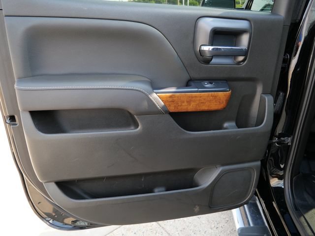 Used 2017 Chevrolet Silverado 1500 High Country AWD/4WD image 15