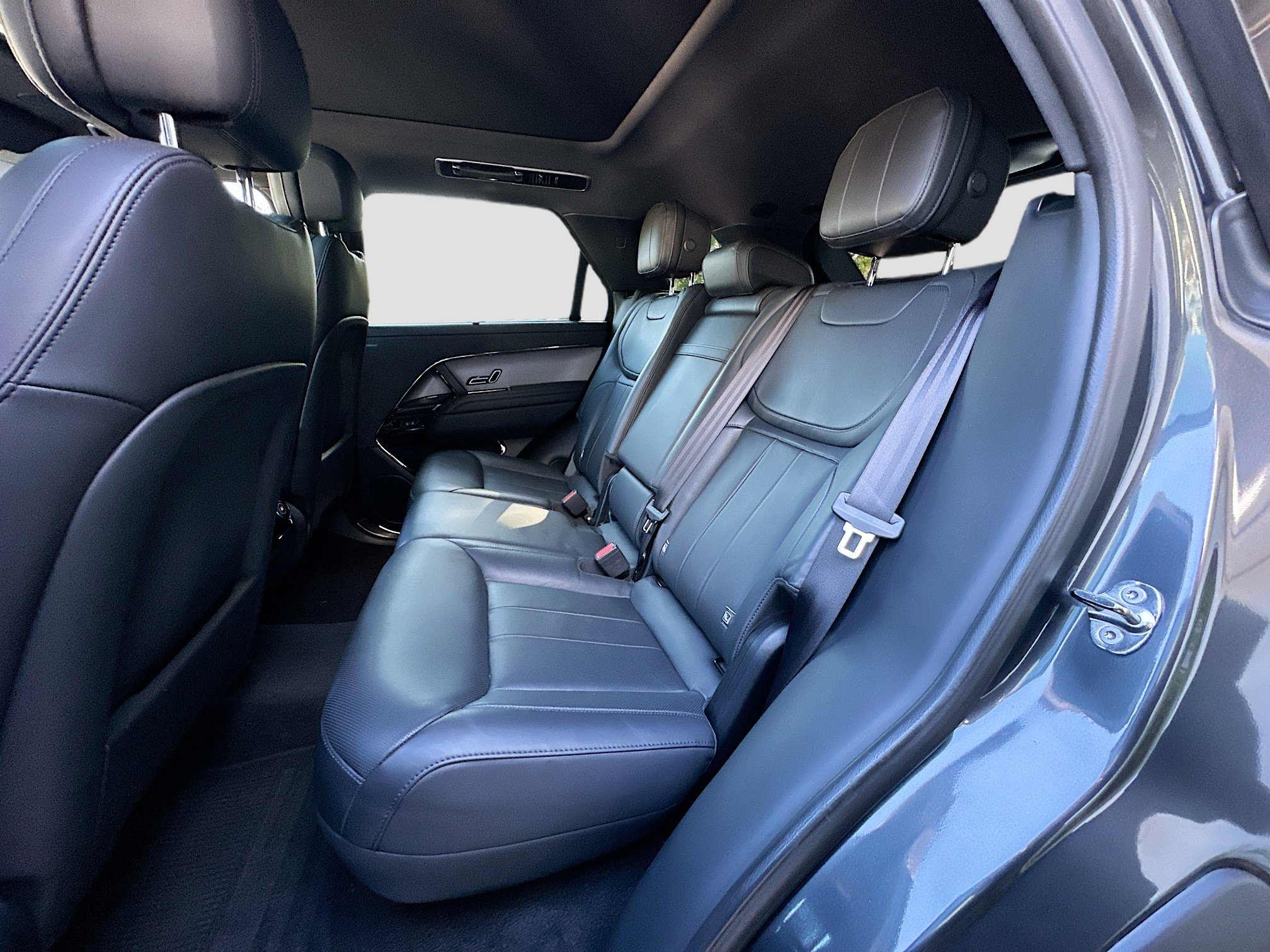 Used 2025 Land Rover Range Rover Sport Dynamic SE image 26