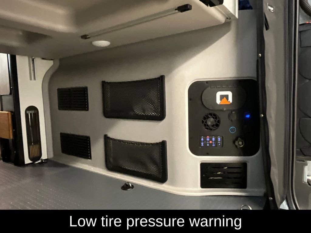 Used 2022 Mercedes-Benz Sprinter 2500 image 10