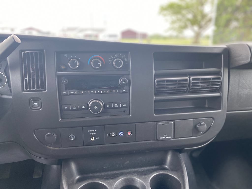 Used 2023 GMC Savana 2500 w/ Driver Convenience Package RWD image 27