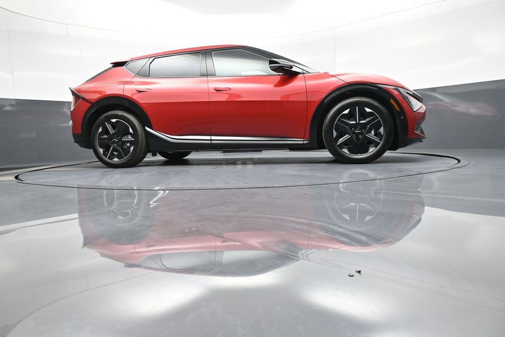 New 2025 Kia EV6 Wind image 28