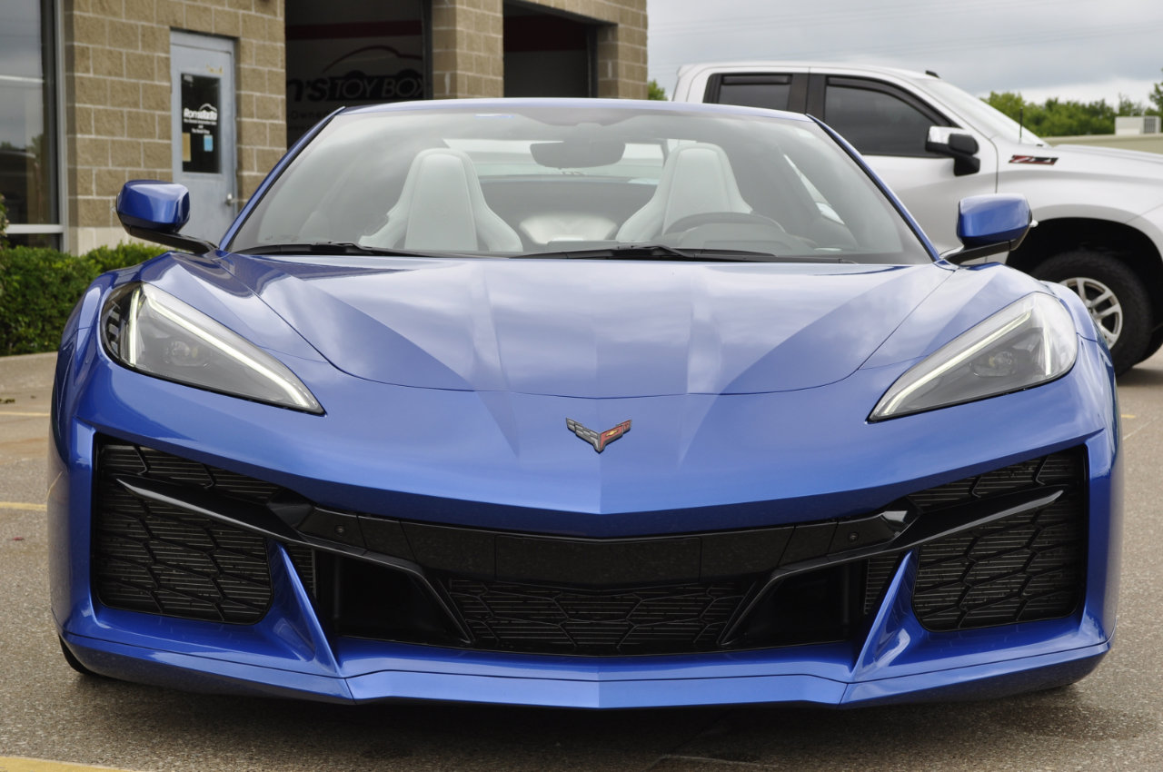 Used 2023 Chevrolet Corvette Z06 image 20