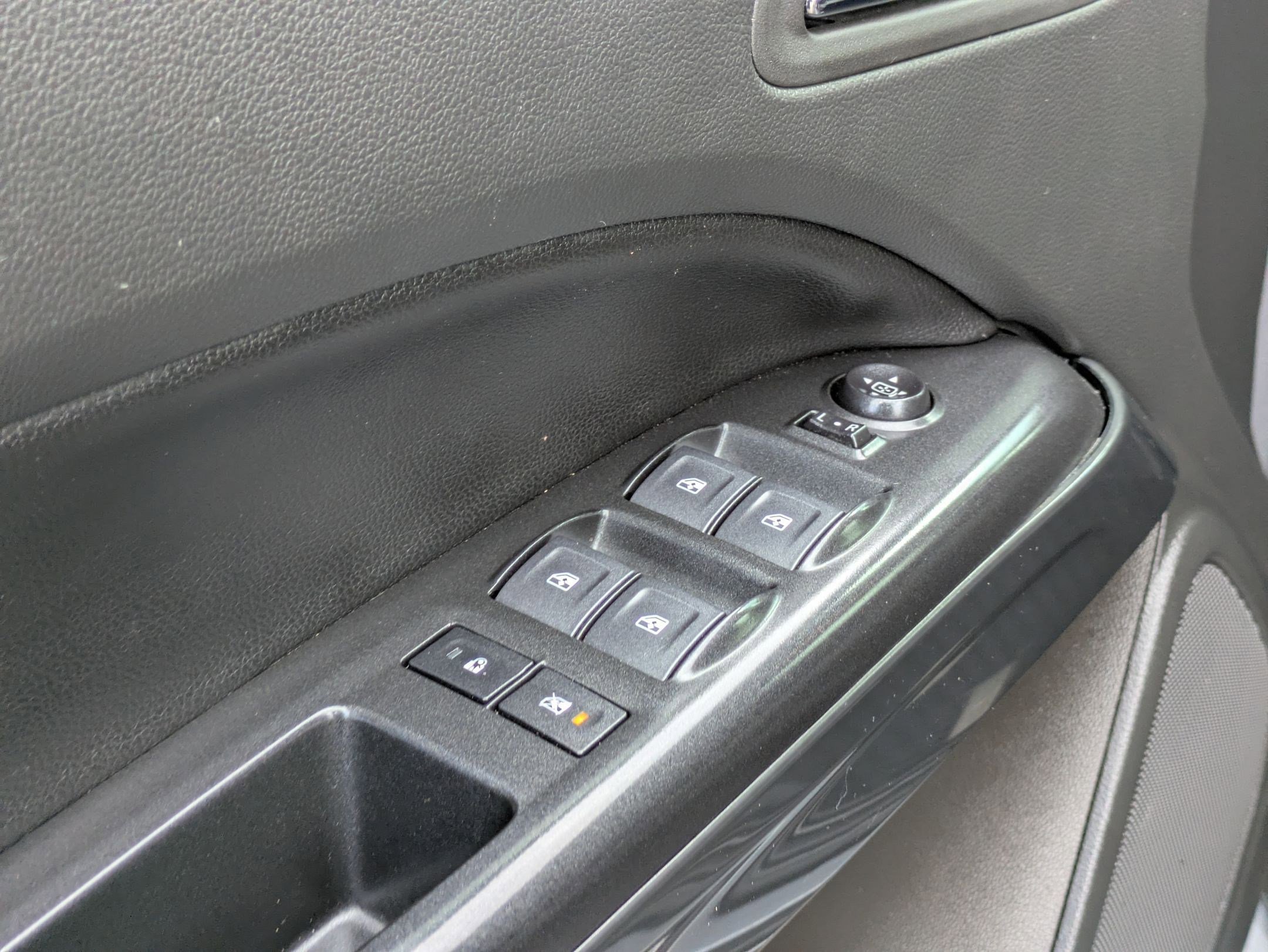 Certified 2022 GMC Canyon AT4 w/ Trailering Package image 13