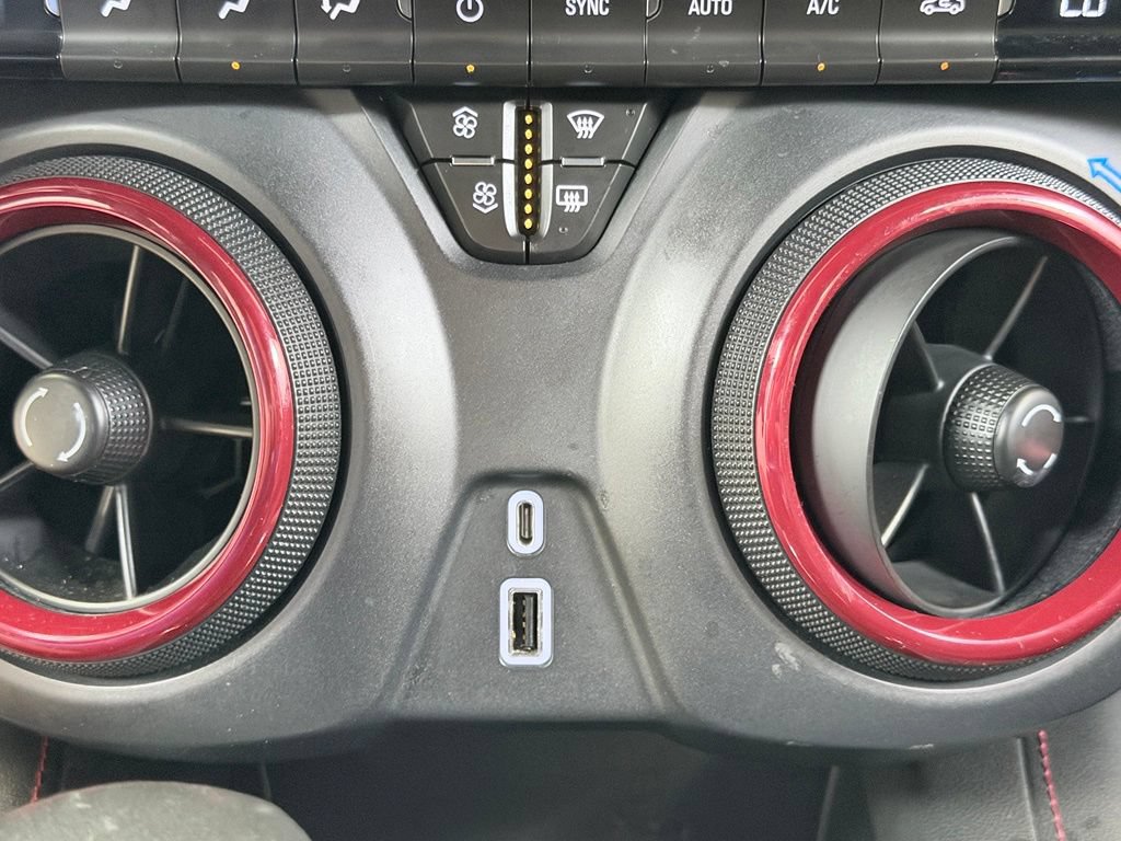 Used 2019 Chevrolet Blazer RS w/ LPO, Floor Liner Package FWD image 48