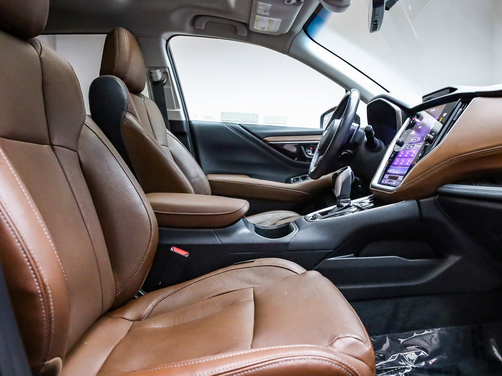 Used 2022 Subaru Outback Touring image 18